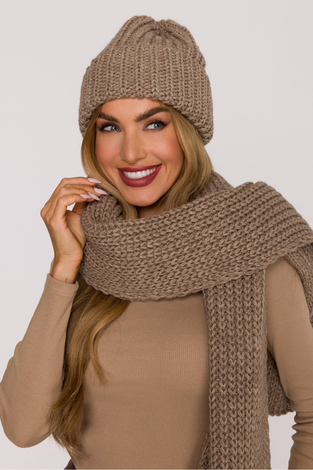 Czapka Damska Model MOE895 Beige - Moe