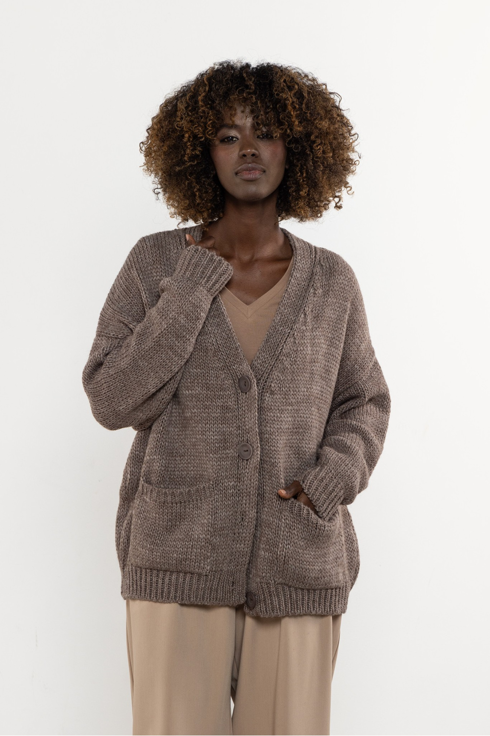 Sweter Damski Model A756 Mocca - awama