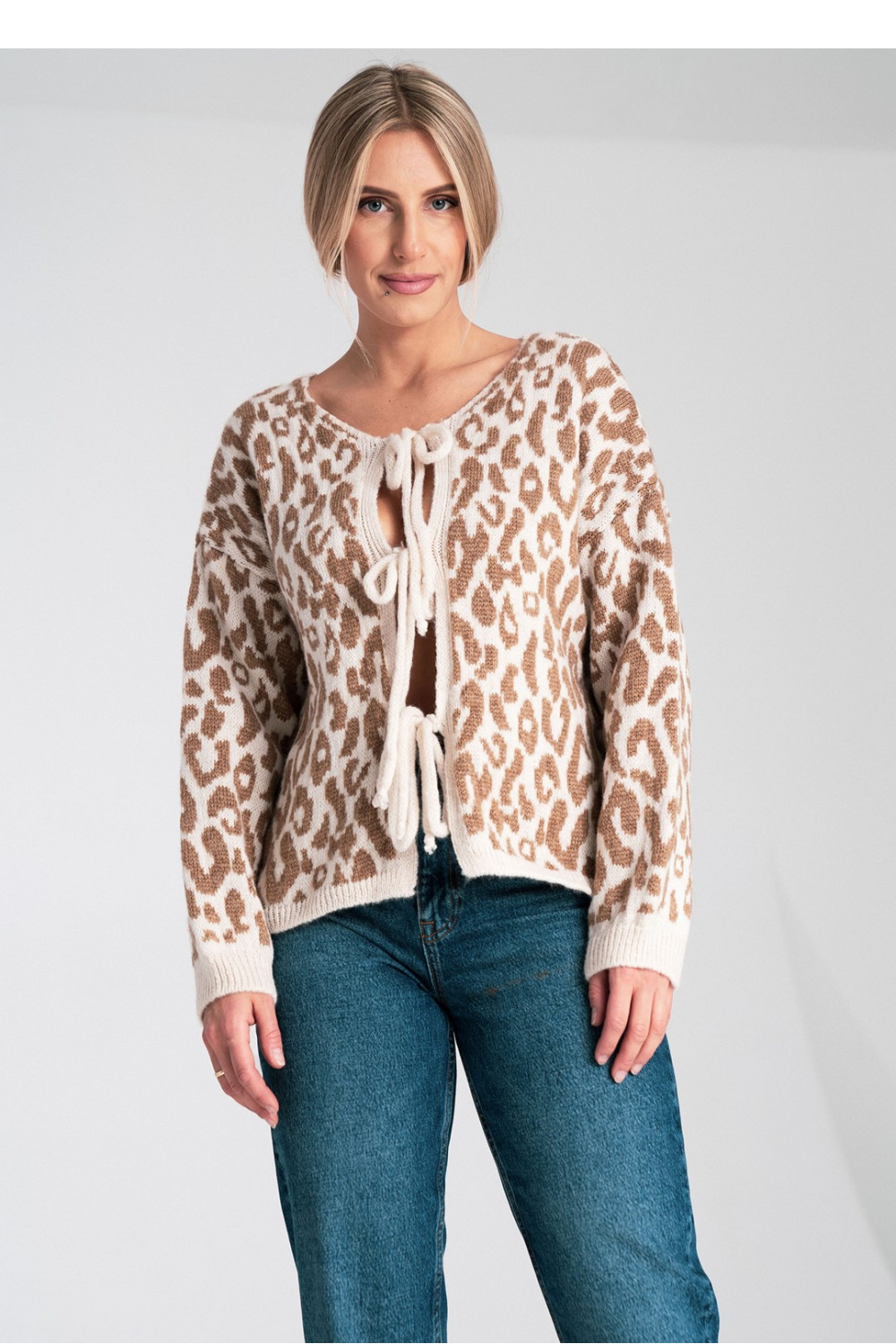Sweter Damski Model M1094 White/Beige - Figl