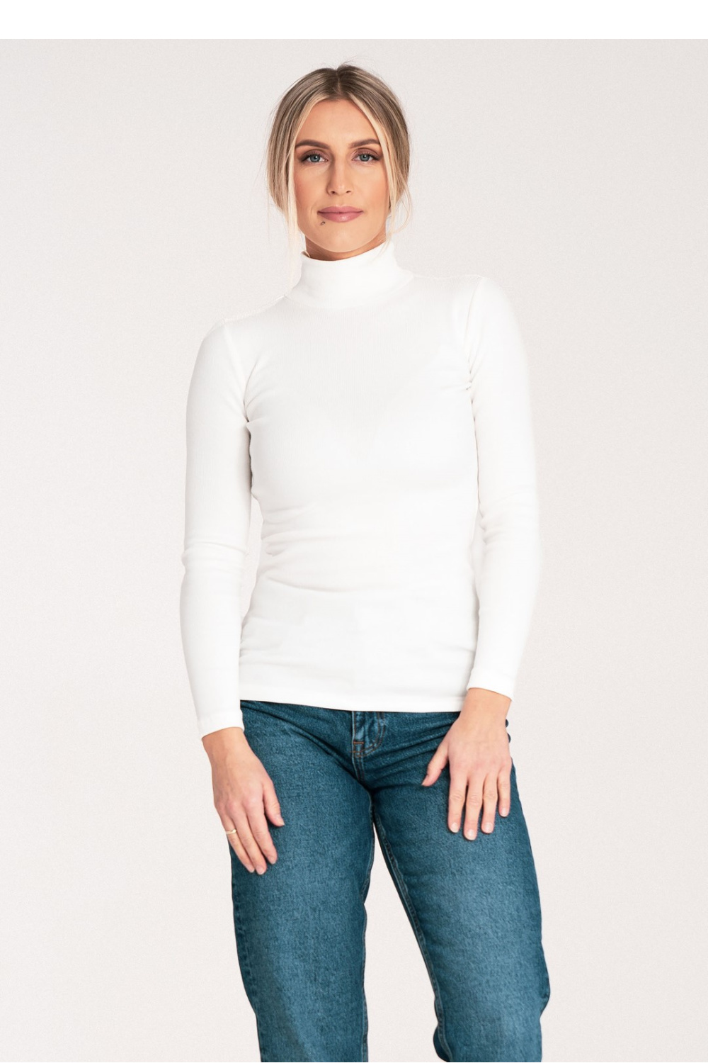 Women's Turtleneck Model M1058 Ecru - Figl