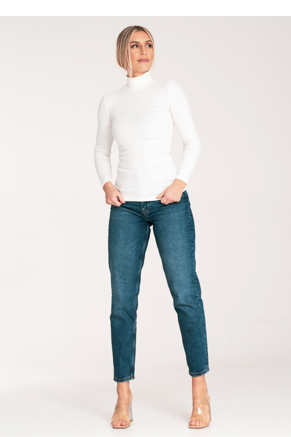 Women's Turtleneck Model M1058 Ecru - Figl – Ansicht 2