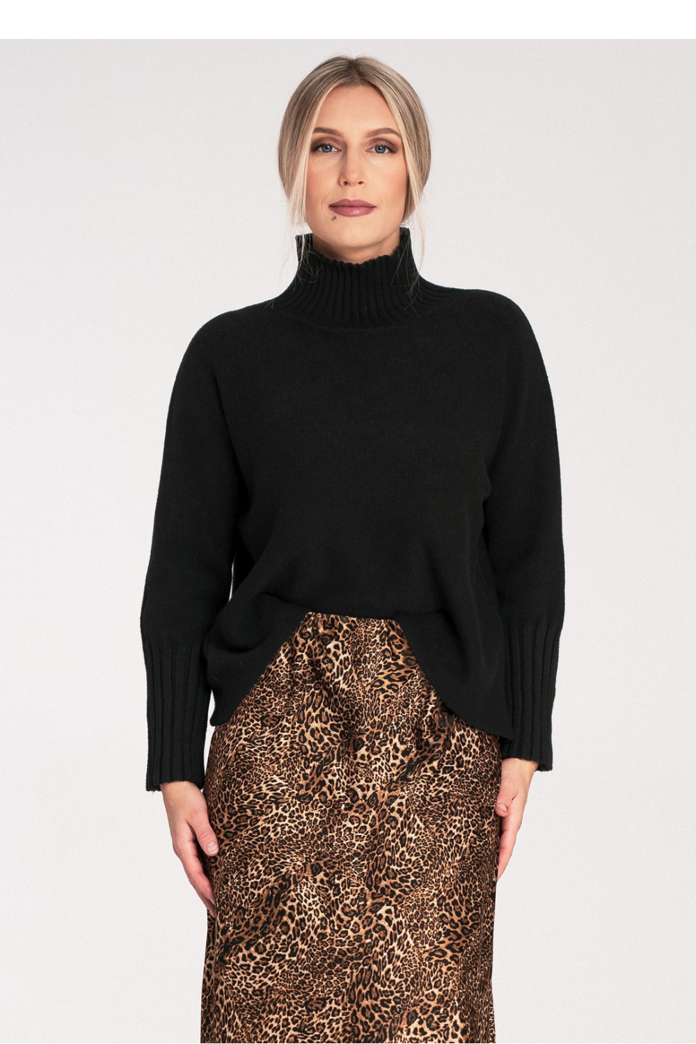 Women's Turtleneck Model M1101 Black - Figl