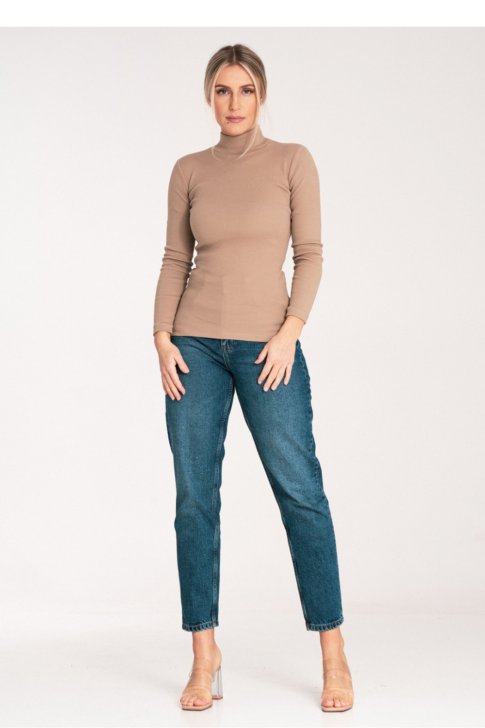 Women’s Turtleneck Model M1058 Beige - Figl – Ansicht 2