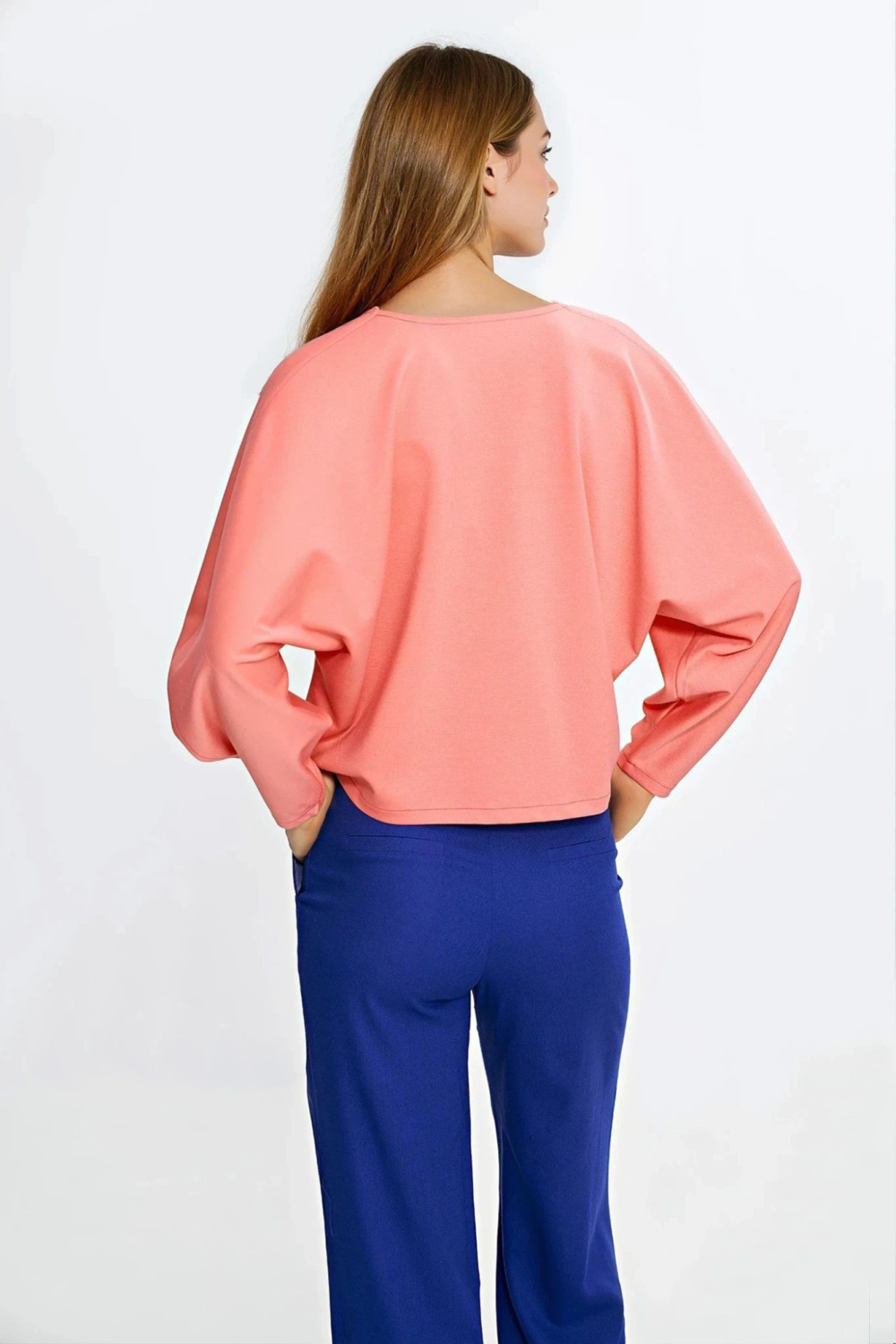 Oversized blouse with balloon sleeves B214 Coral - Nife – vista 2
