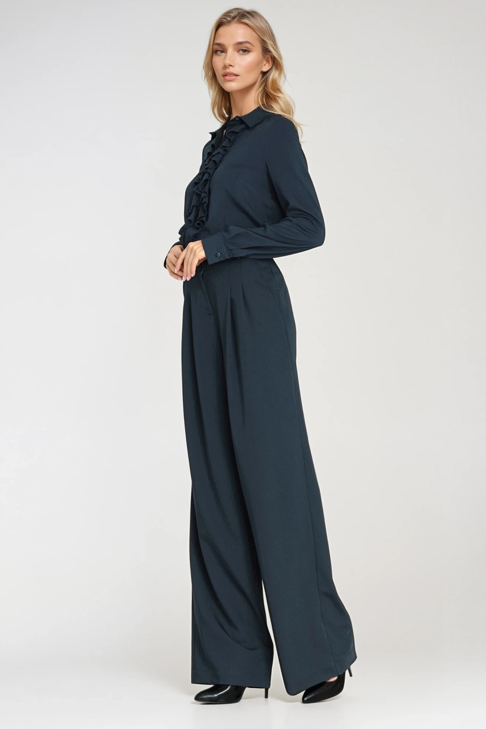 Viscose blouse with jabot B202 Navy - Nife – vista 2