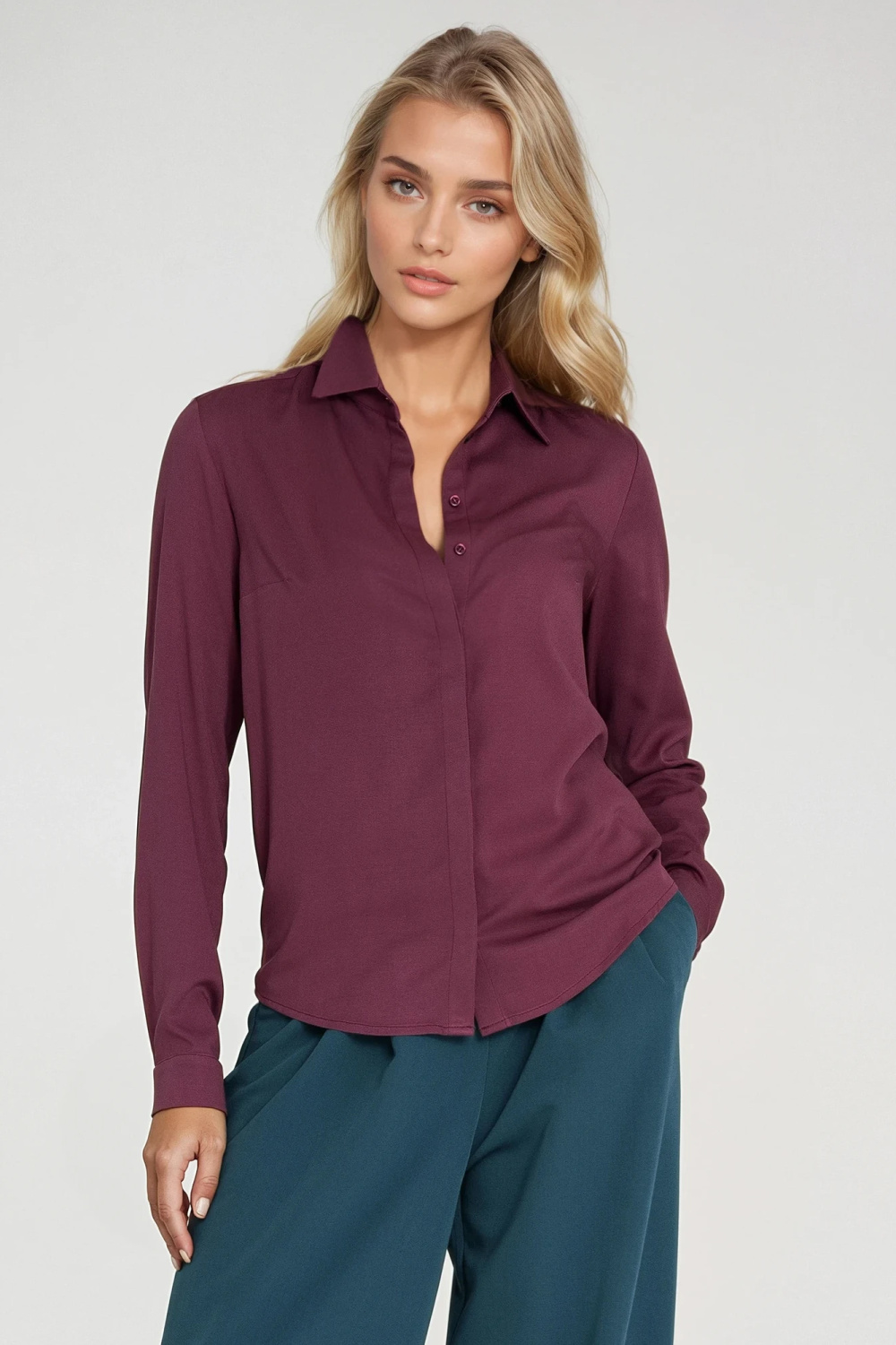 Blouse with concealed placket B205 Plum - Nife