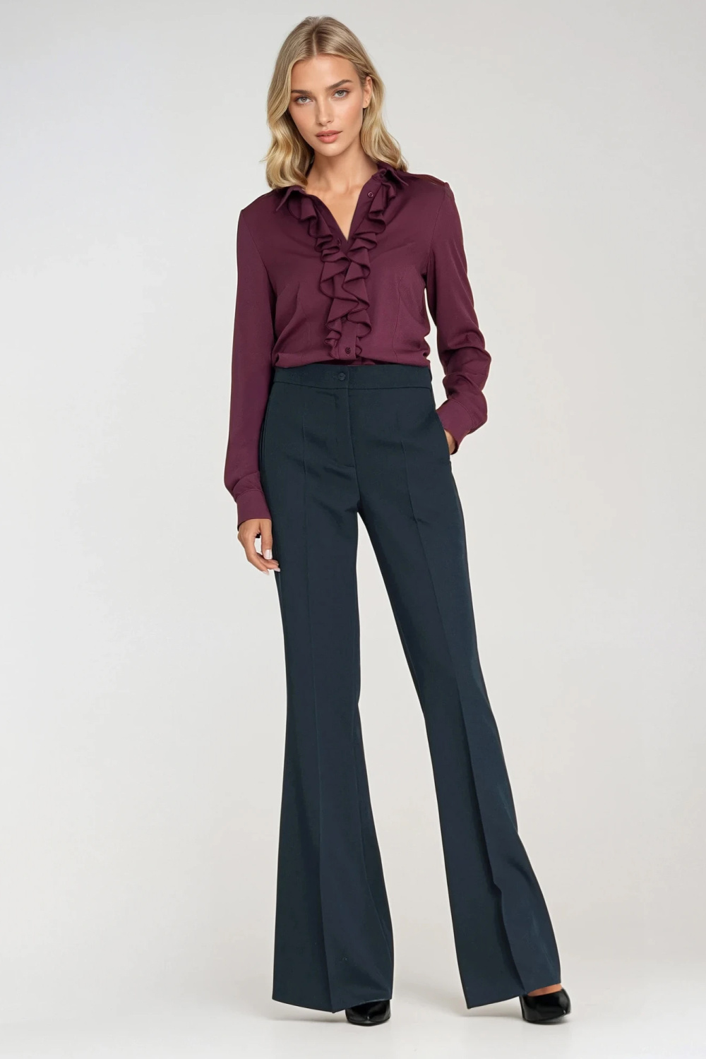 Viscose blouse with jabot B202 Plum - Nife – vista 2