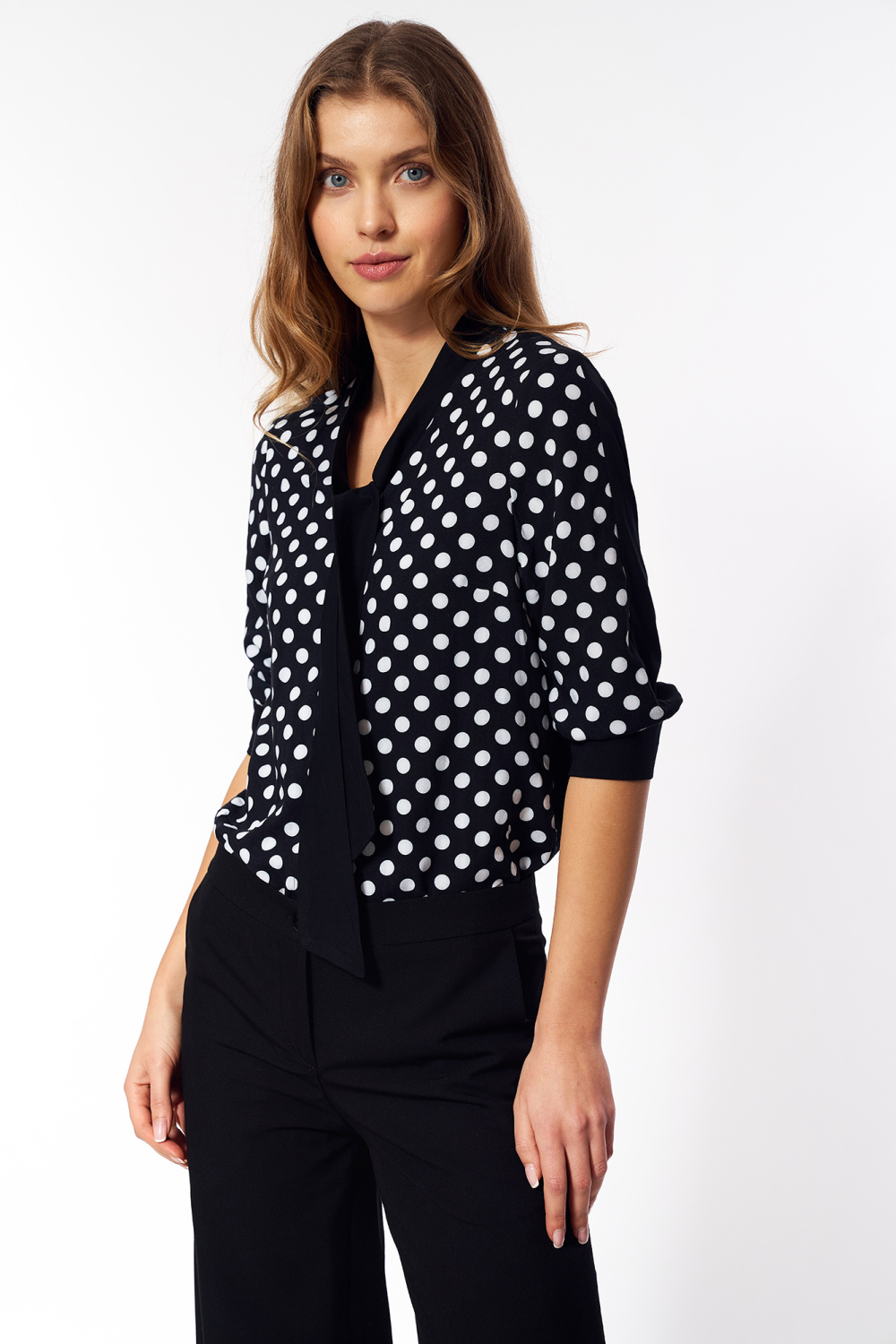 Subtle tie-neck blouse B181 Black/Dots - Nife – Ansicht 2