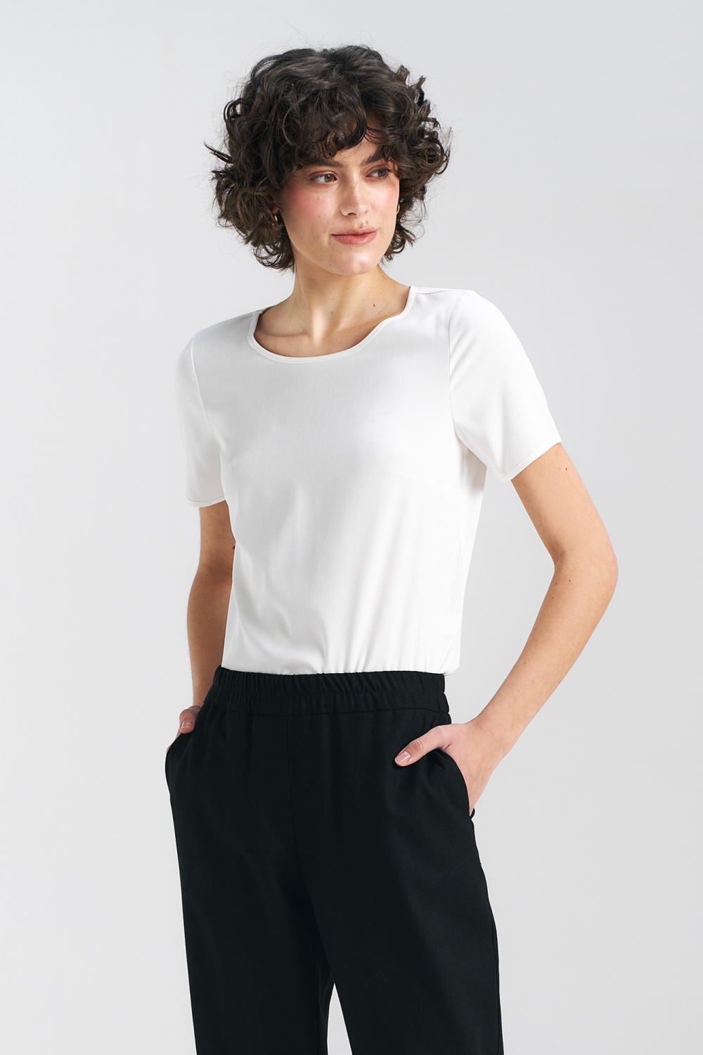 Basic short-sleeve top B160 Ecru - Nife – vue 2