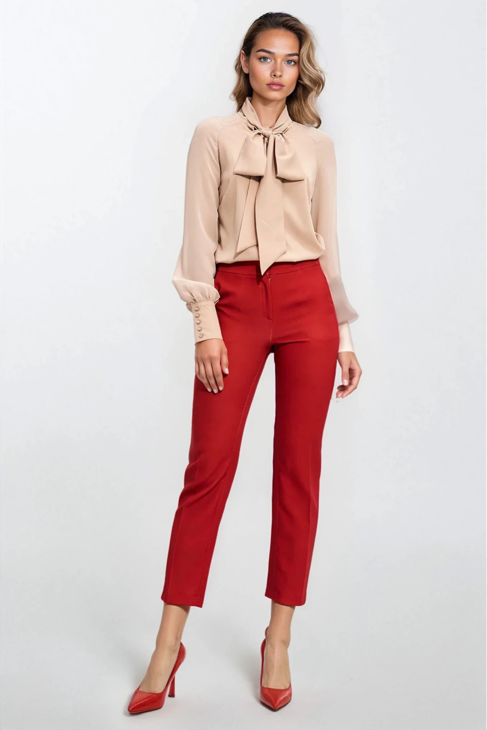 Delicate beige blouse with tie B182 Beige - Nife