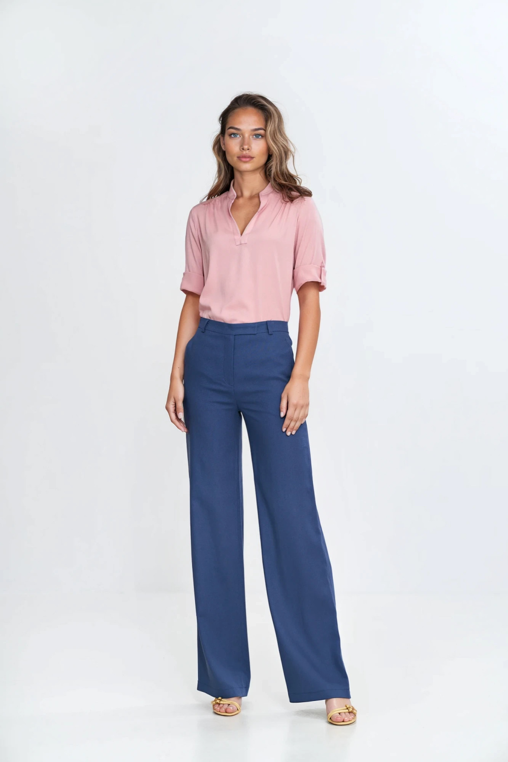 Spodnie bootcut z rayonu z krytym guzikiem SD111 Cobalt - Nife