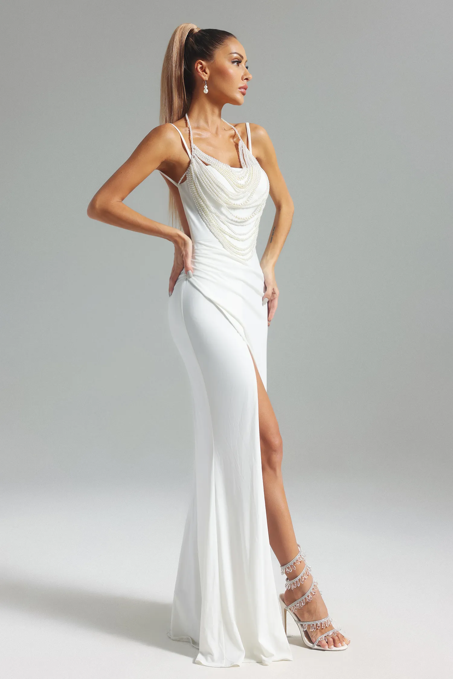 Robe Jayne Pearl Hight