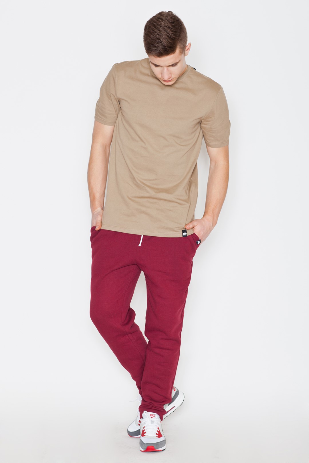 V011 Trousers Bordeaux