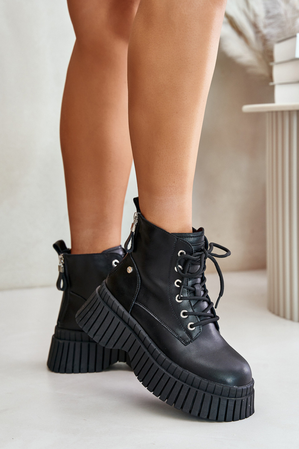 Trapery Model Goe OO2N4126 Black - Step in style – widok 2