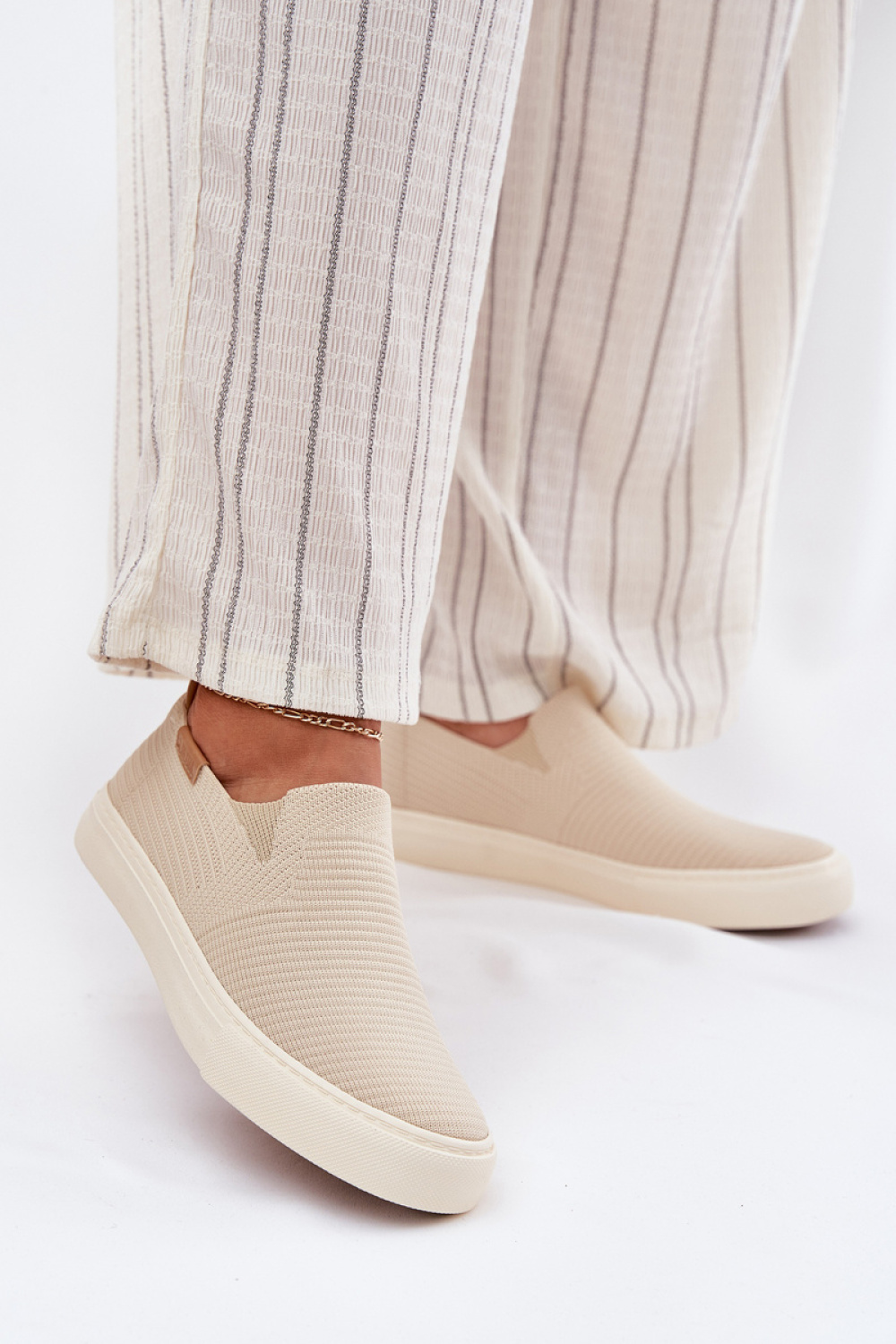 Big Star RR274721 Beige Sneakers - Step in style