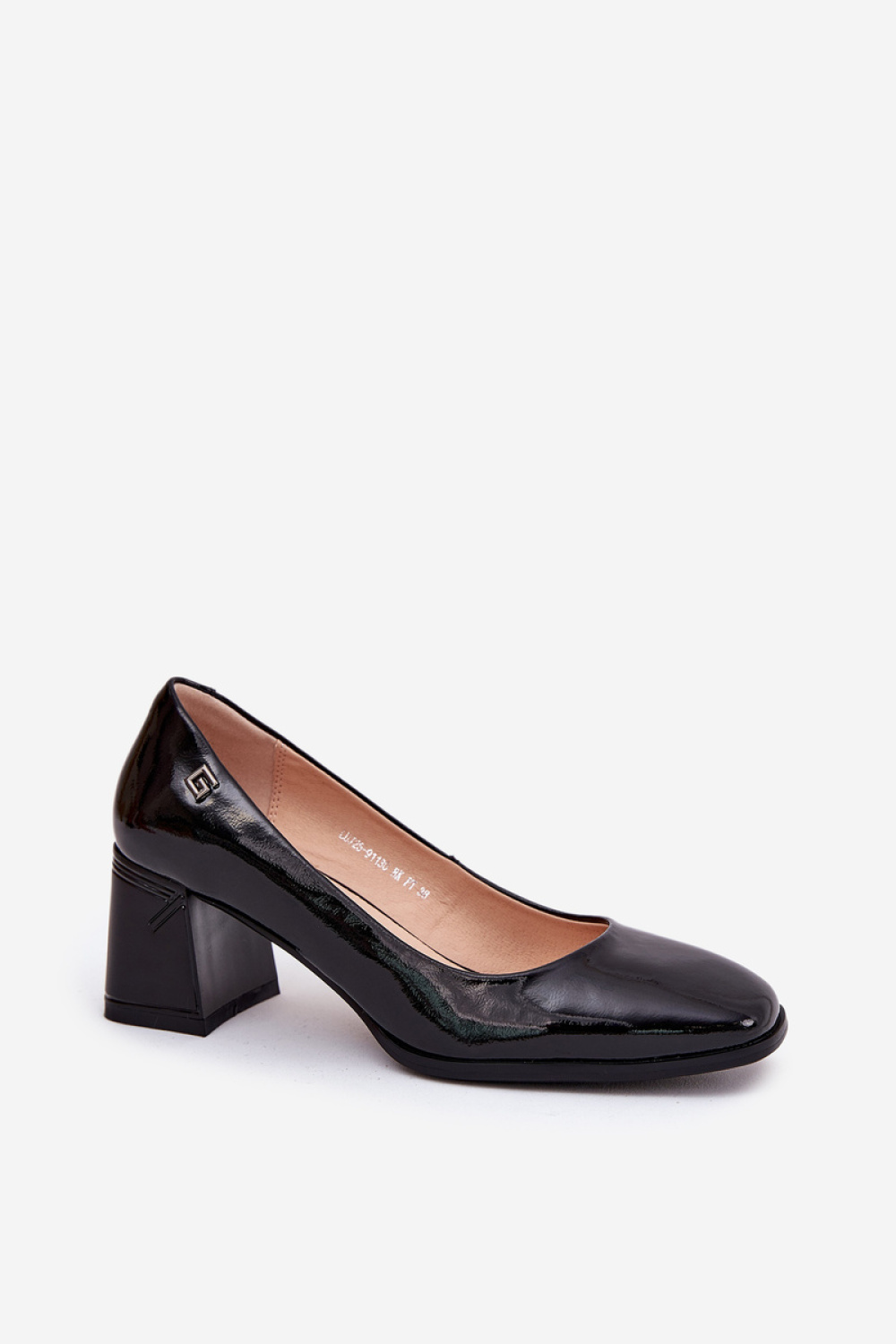 Vinceza 91130 Black Patent Leather Pumps - Step in style