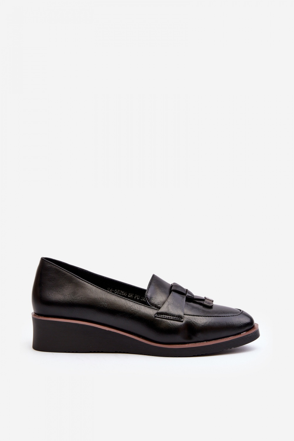 Model Miliret 58266 Black Loafers - Step in style – view 2