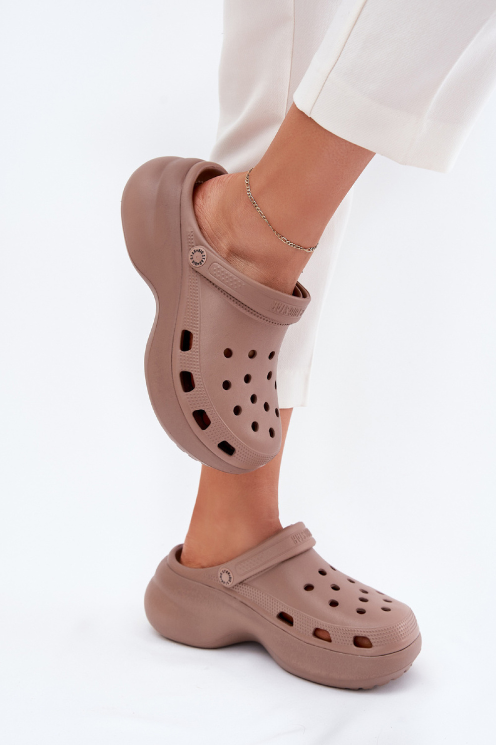 Big Star RR274A121 Slide Sandals, Dark Beige - Step in style – view 2