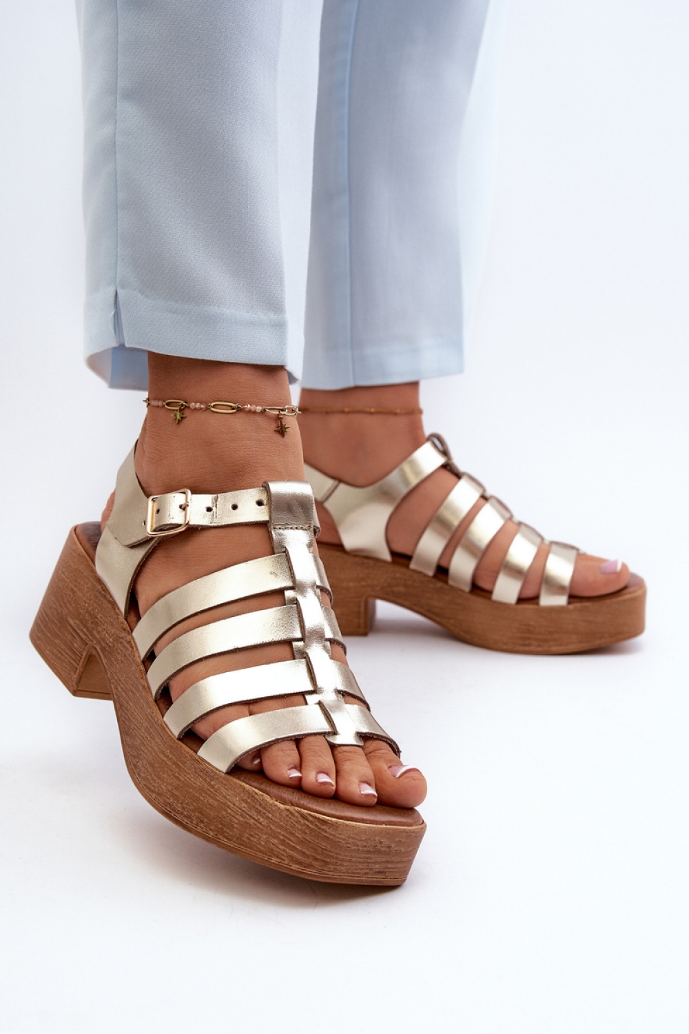 Sandały Model Zazoo 40410 Gold - Step in style – widok 2